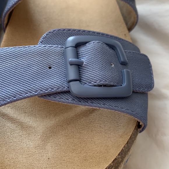 Size 8 Bjorndal Kai Blue Sandal - Picture 2 of 7